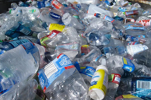 Comment recycler les bouteilles PET ?